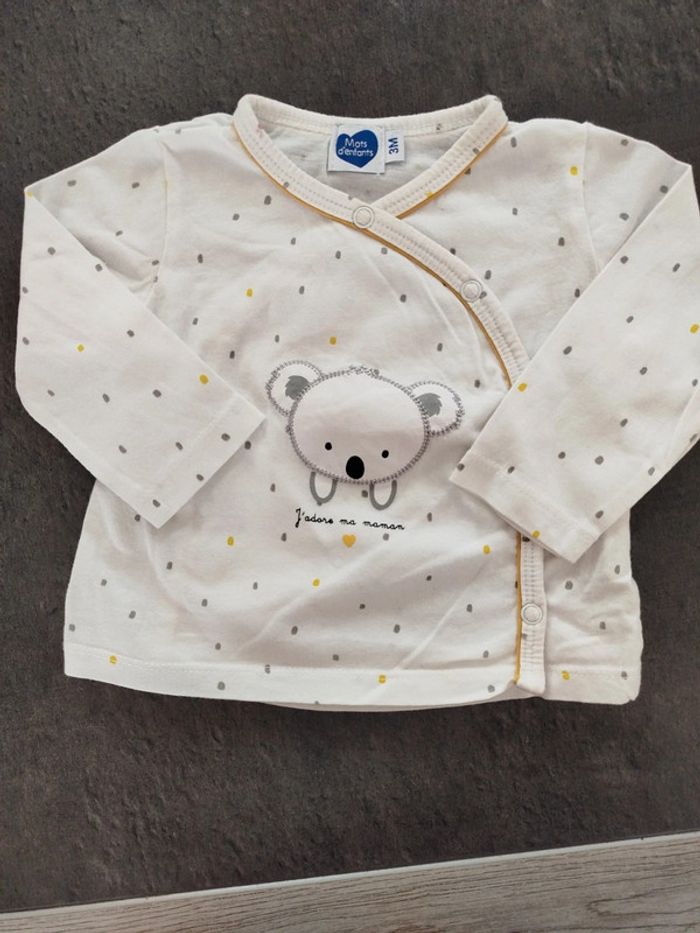 Tee shirt à manches longues bébé 3 mois
