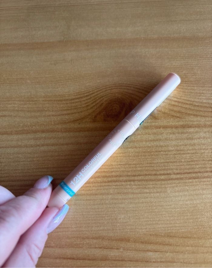 Crayon pour les yeux - photo numéro 2
