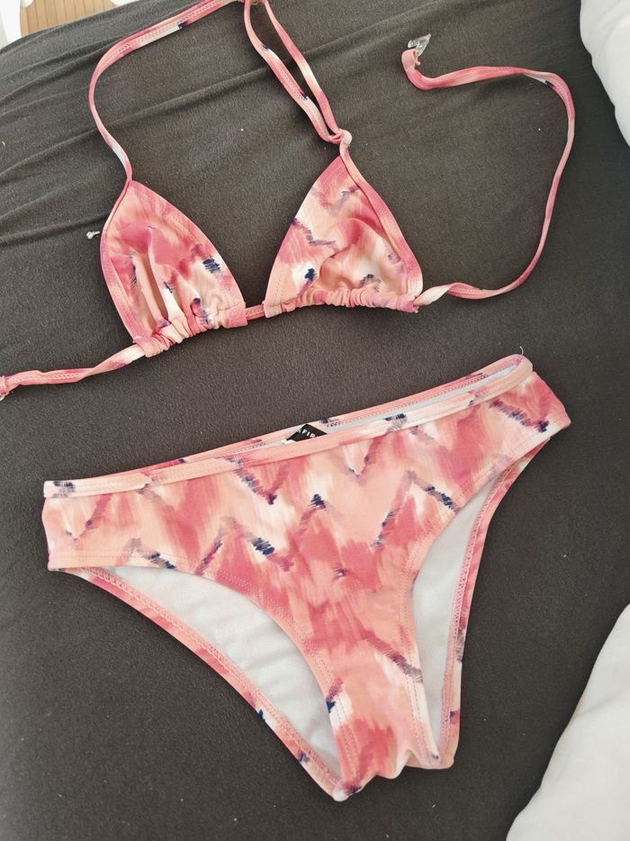 Maillot de bain 10 ans - photo numéro 1