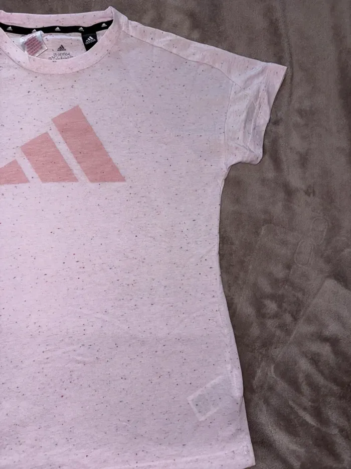 T-shirt Adidas rose taille 14 ans fille en très bon état - photo numéro 6