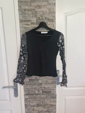Tee-shirt manches transparentes