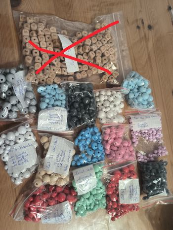 Perle pour attache tétine 