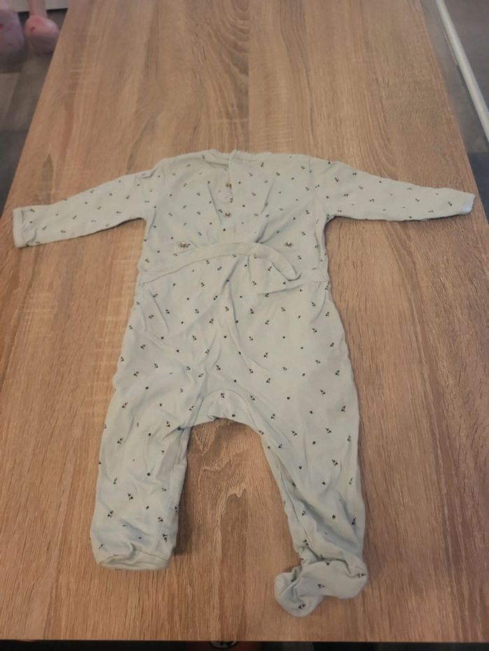 Pyjama - photo numéro 2