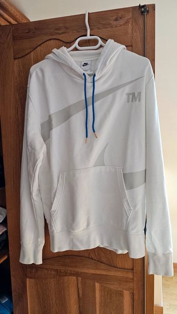 Sweat à capuche blanc Nike TM