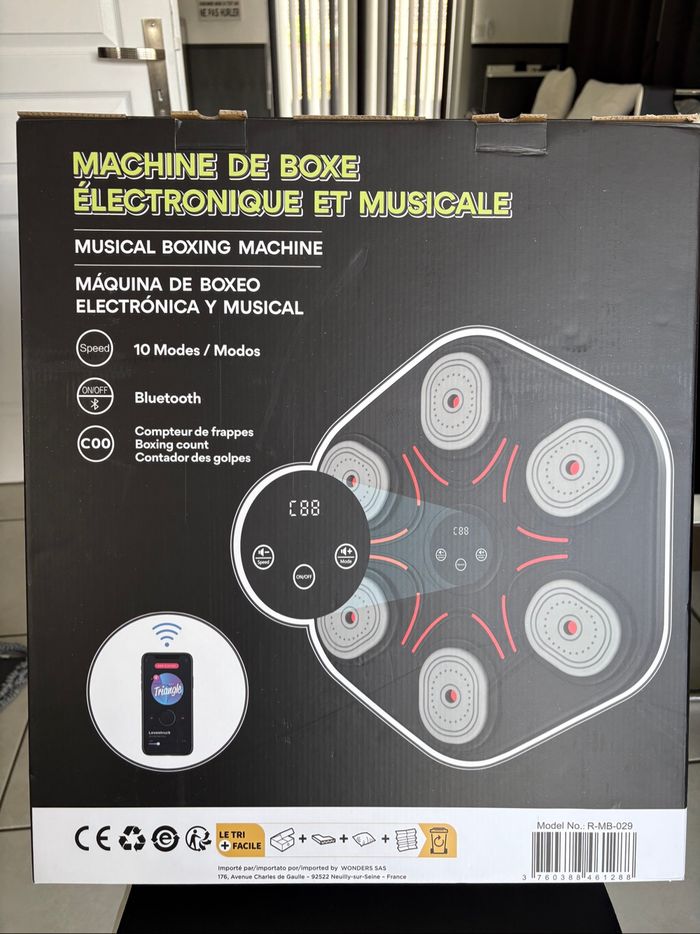 Panneau de boxe musicale neuf