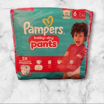 Couche pampers taille 6 pants