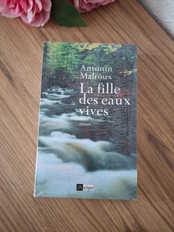 Livre : La fille des eaux vives