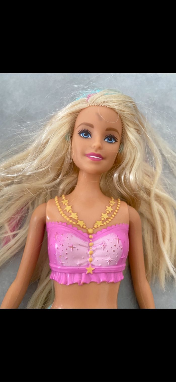 Poupée Barbie sirène lumineuse - photo numéro 5