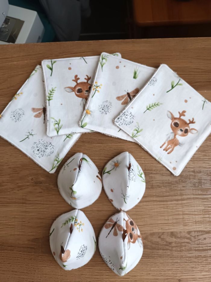 Lot debarbouillette + cône pare-pipi