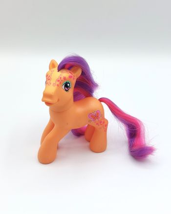 Figurine Scootaloo My little Pony mon petit Poney HASBRO G3 collection 2007 hauteur 11 cm