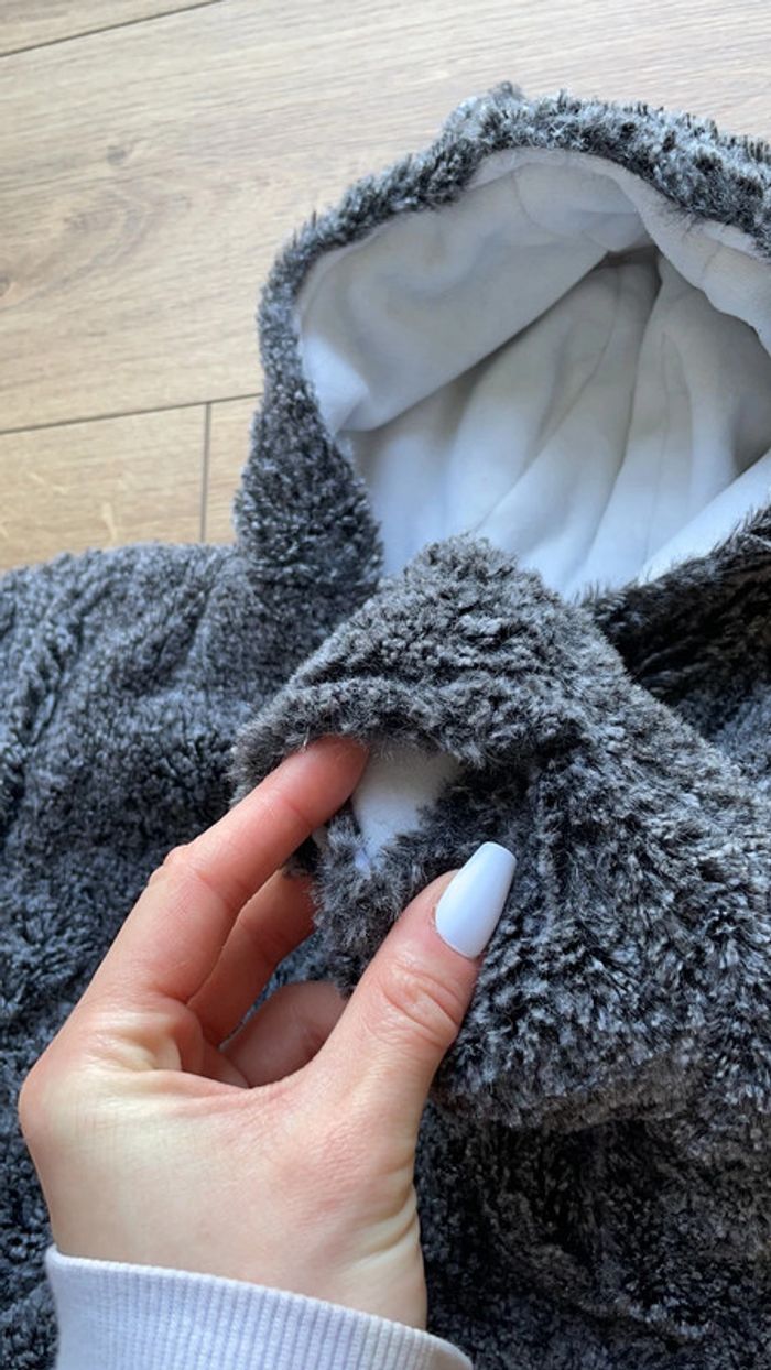 Combinaison  grenouillère à capuche pilote barboteuse comme neuf hiver - photo numéro 4