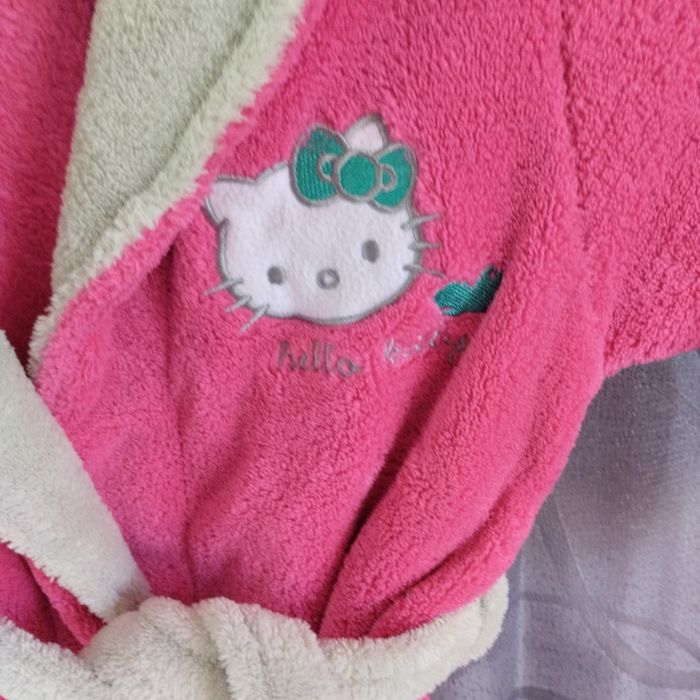 Peignoir doux Hello Kitty 3 ans - photo numéro 2