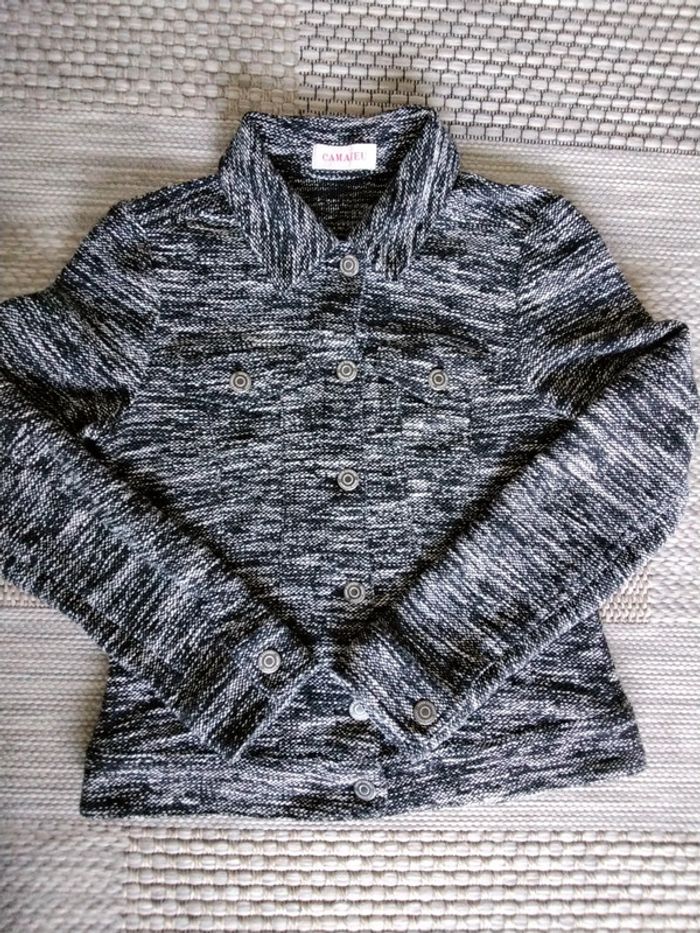 Petite veste camaïeu façon maille