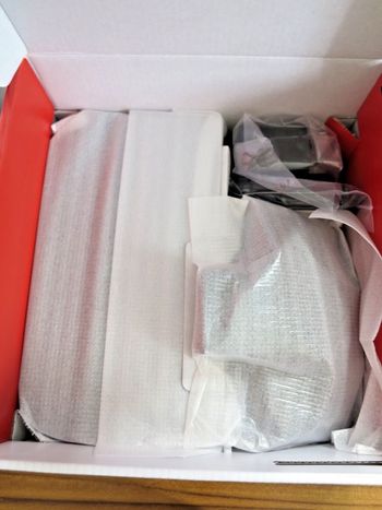 Console Nintendo Switch 2 + lot Mario Kart World