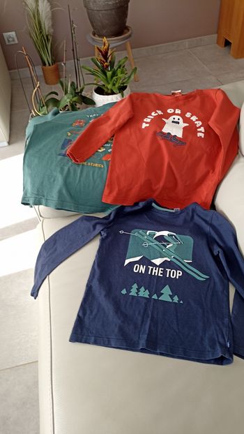Trois tee-shirts manches longues garçon pour enfant de 6 ans