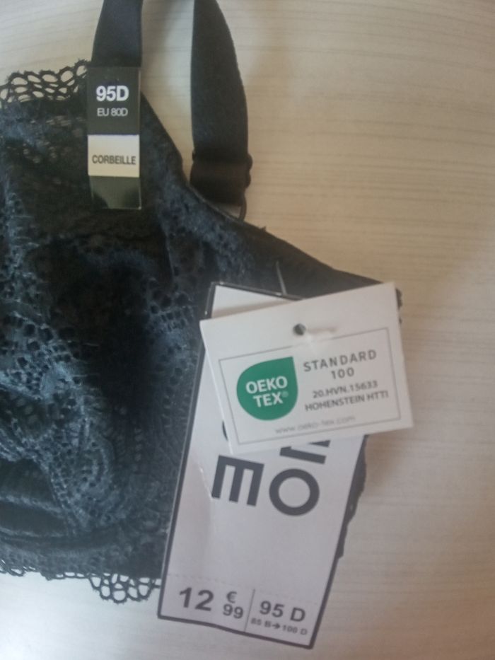 Soutien gorge 95D - photo numéro 2