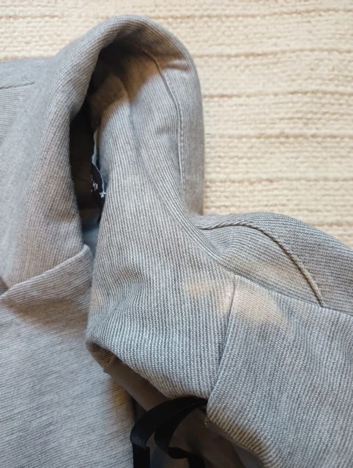 Magnifique veste tailleur/ blazer gris T38 - photo numéro 4