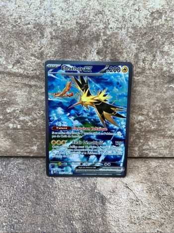 Carte Pokémon electhor mew 202