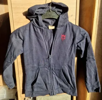 Veste zippée bleu 6/7ans