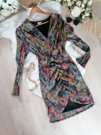 Jolie robe taille L