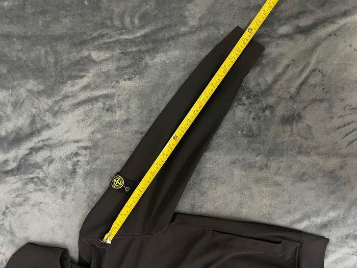 Veste stone island noir - photo numéro 4