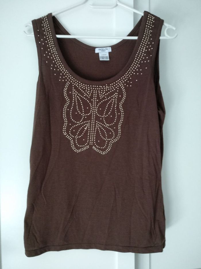 Débardeur brun avec déco ethnique