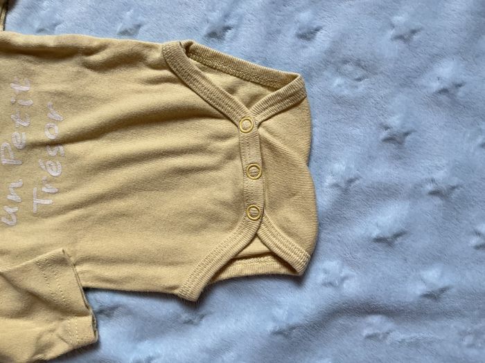 body manches longues jaune gémo 1 mois inscription devant - photo numéro 4