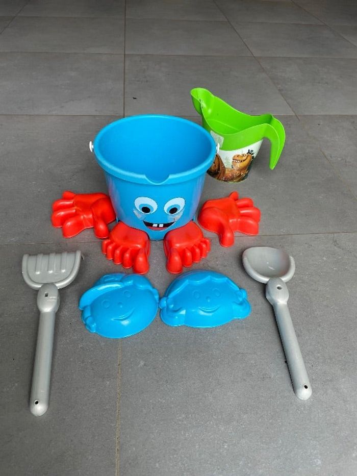 Lot jeux jouets plage vert bleu