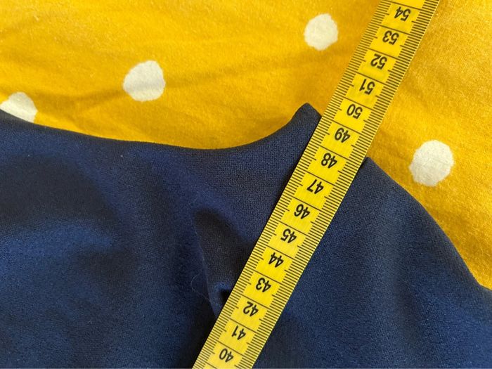 Robe bleu marine avec boutons dorée sur les épaules taille 40 - mademoiselle frenchy - photo numéro 11