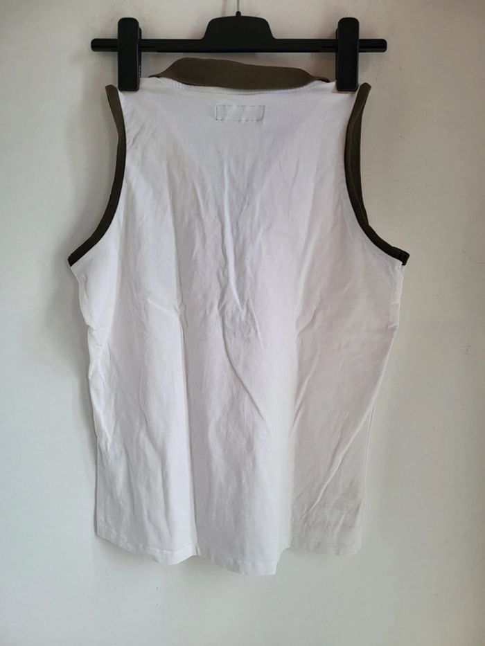 T-shirt sans manches - photo numéro 2