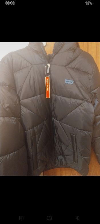 Veste levis mixte neuve avec étiquette 🏷 16 ans