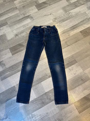 Jeans levis