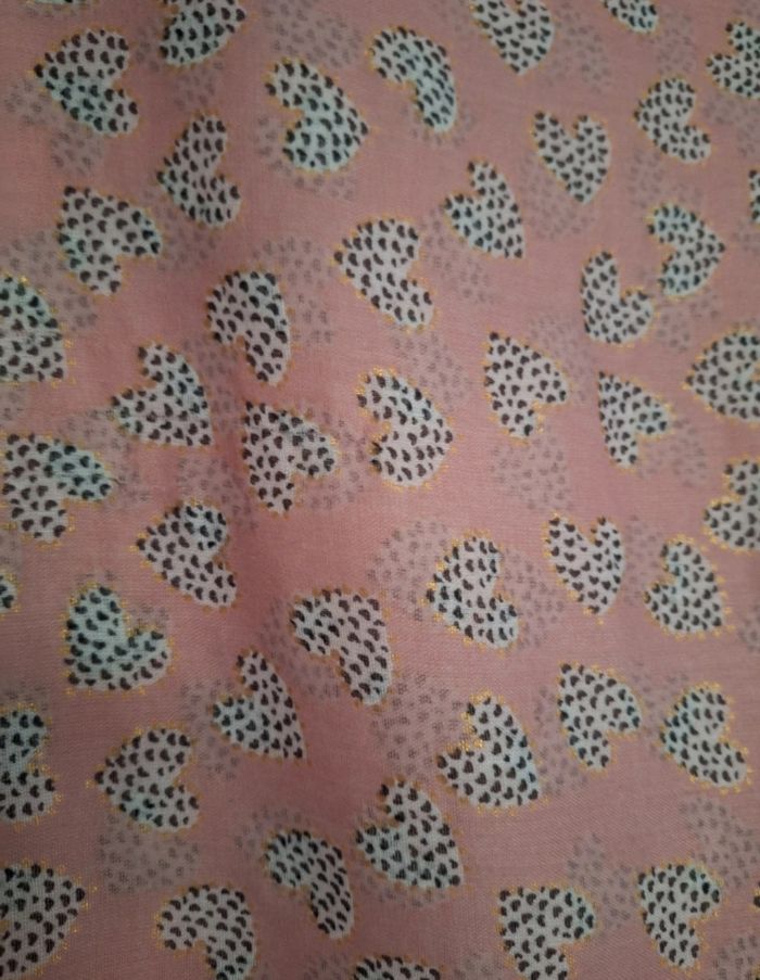 Toue de cou en voile fin rose imprimé de coeurs - photo numéro 2