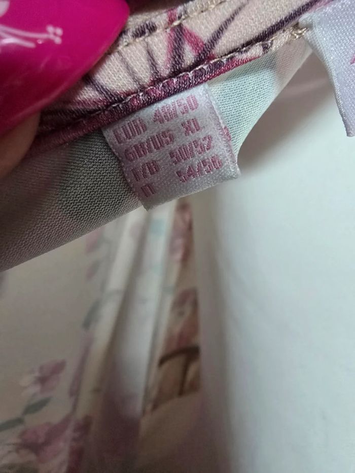 Robe taille 48-50 neuf - photo numéro 4