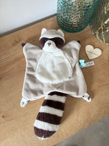 Doudou raton laveur très bon état