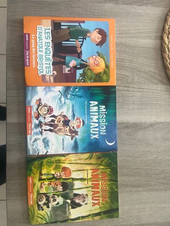 Lot de 3 livres auzou roman