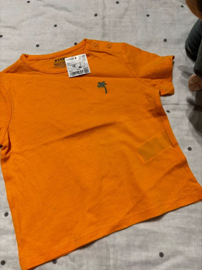 T-shirt