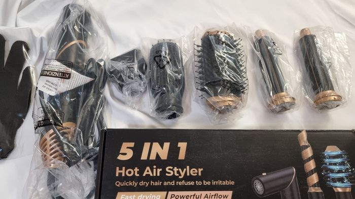 Brosse à cheveux multi fonctions 5 en 1 - photo numéro 2