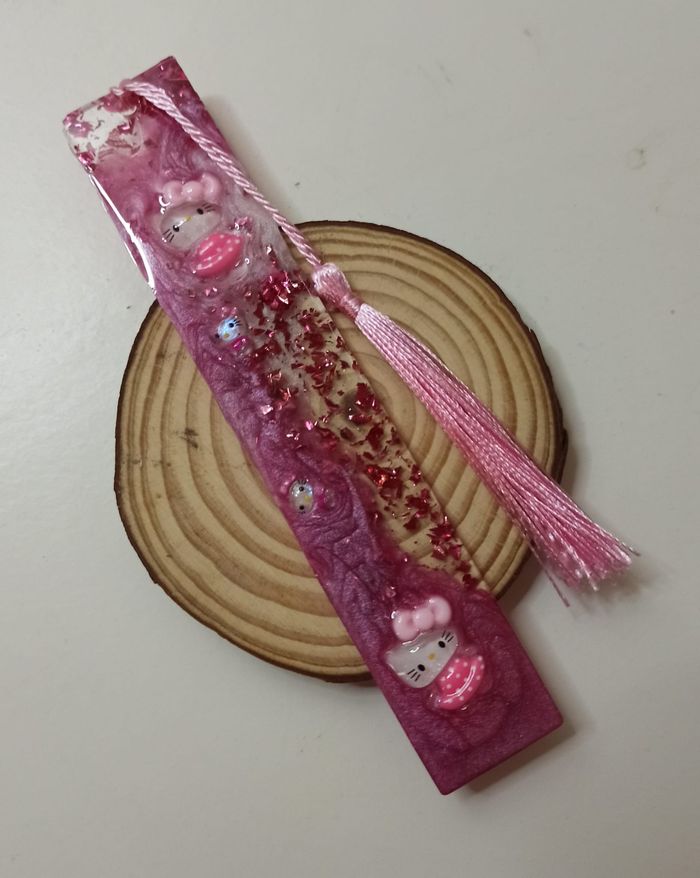 Marque page Hello Kitty 004