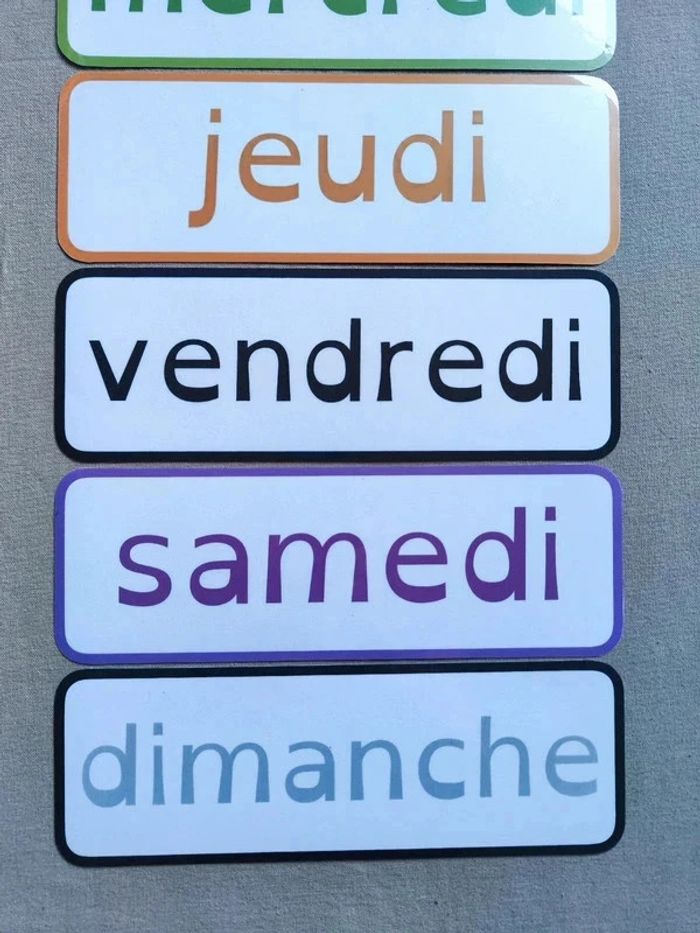 Pancartes des jours de la semaine - photo numéro 3