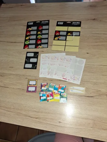 Lot étiquettes école