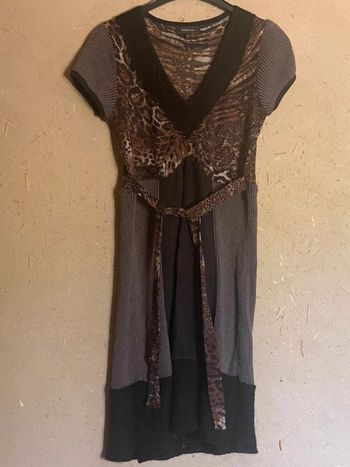 Robe moulante léopard