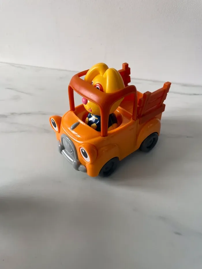 Jojo et sa camionnette - photo numéro 2