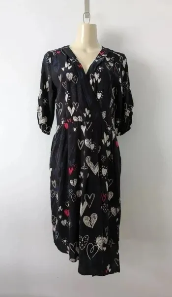 Robe noire à motifs - 123 - taille 36