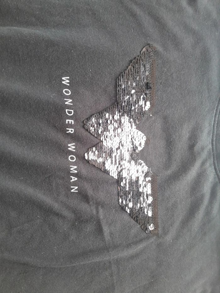 Tee shirt large à sequins Wonder woman - photo numéro 4