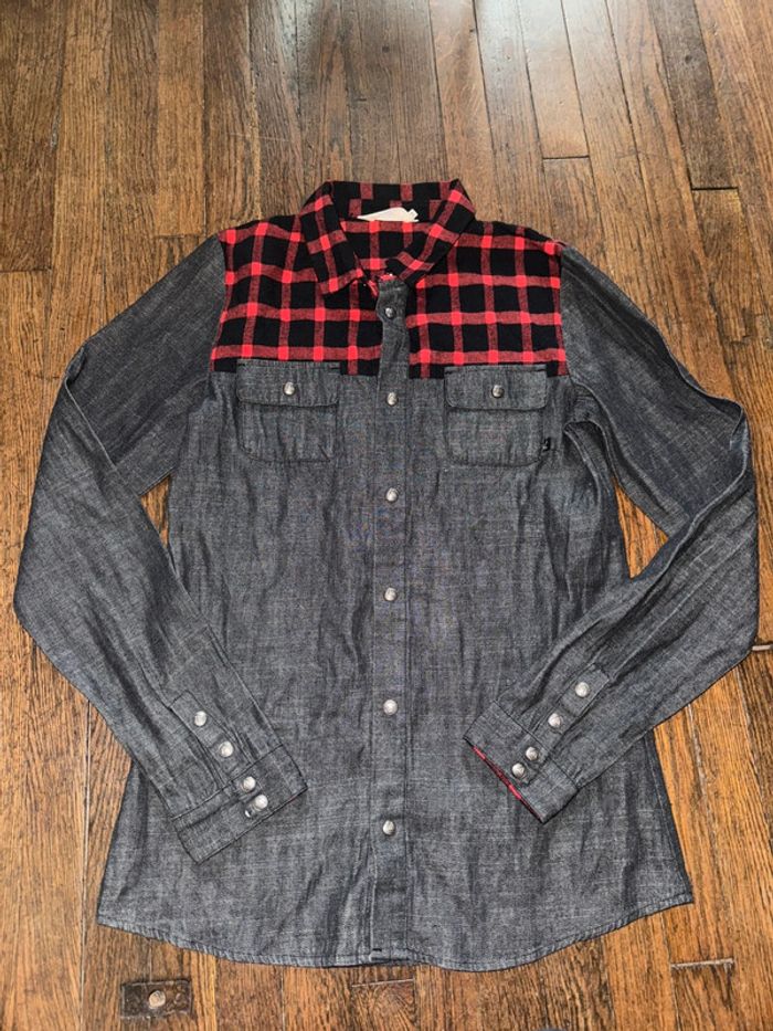 Chemise eleven 14 ans