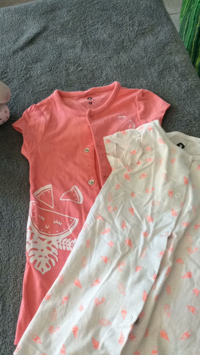 Lot 2 barboteuses - photo numéro 2