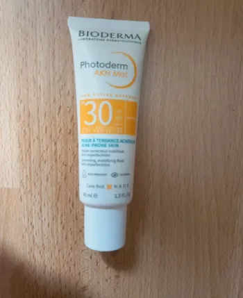 Crème solaire 30 +