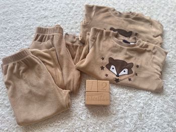 Lot de 2 pyjamas polaires deux pièces 12 mois