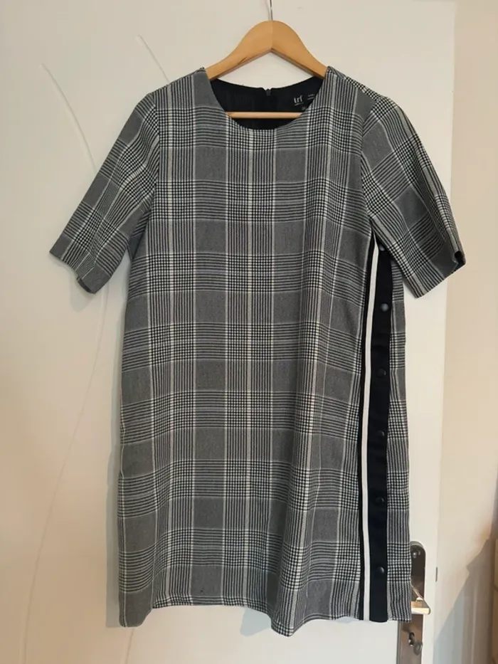 Robe Zara